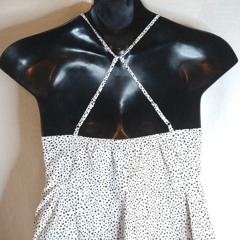 Comfortable Dotted Sun Dress NWT ๐ - Picture 7 of 14